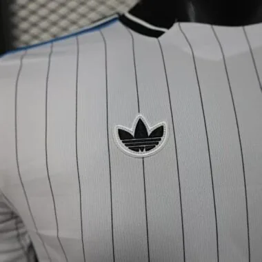 25-26 Player Newcastle United Terrace Icons Special Edition Kit Cheap Football Wholesale Yupoo