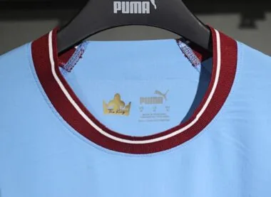 22-23 Retro Player Manchester City Home Kit Cheap Football Jersey Wholesale Yupoo