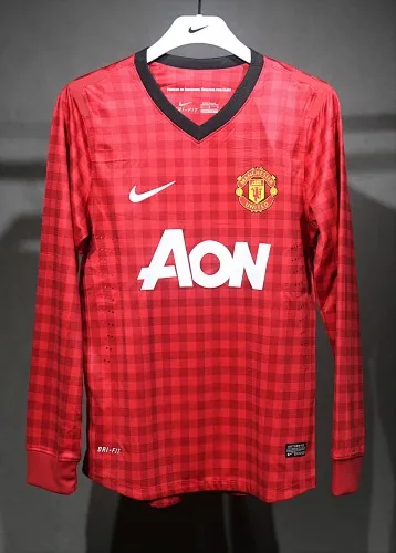 12-13 Retro Player Manchester United Home Kit Long Sleeve Cheap Football Jersey Wholesale Yupoo