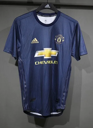 18-19 Retro Player Manchester United Third Away Kit Cheap Football Jersey Wholesale Yupoo