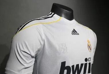09-10 Retro Player Real Madrid Home Kit Cheap Football Jersey Wholesale Yupoo