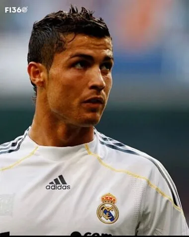09-10 Retro Player Real Madrid Home Kit Long Sleeve Cheap Football Jersey Wholesale Yupoo