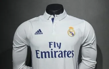 16-17 Retro Player Real Madrid Home Kit Long Sleeve Cheap Football Jersey Wholesale Yupoo