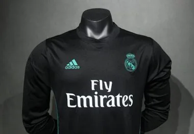 17-18 Retro Player Real Madrid Away Kit Long Sleeve Cheap Football Jersey Wholesale Yupoo