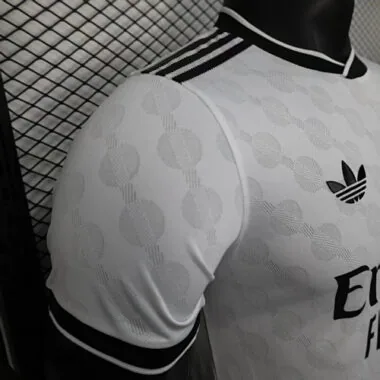 25-26 Player Real Madrid White Special Edition Kit S-XXL Cheap Football Jersey Wholesale Yupoo