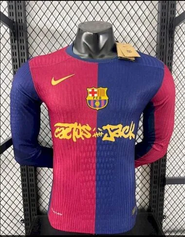 25-26 Player Barcelona Home x Travis Scott Long Sleeve Soccer Jersey