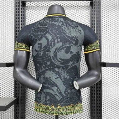 Edición especial del Real Madrid para 24-25 jugadores, tallas S-XXL