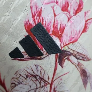 2023 Japanese Sakura edição especial versão jogador Soccer camisolas foto do álbum 5