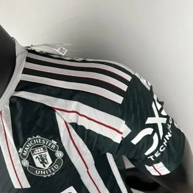 23-24 Manchester United away player version