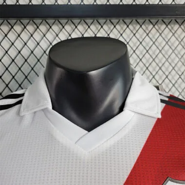 23-24 River Plate home player version
