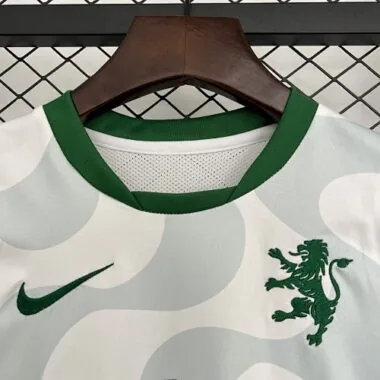 25-26 Kids Sporting Lisbon Fourth Away Kit Cheap Football Jersey Wholesale Yupoo