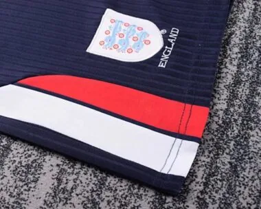 1998 Retro-Kinder-Heimtrikot der englischen Nationalmannschaft