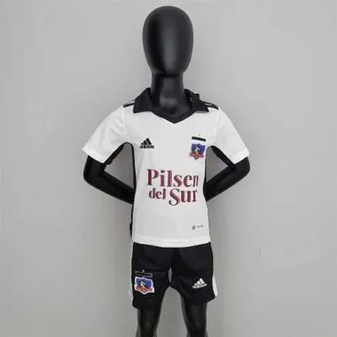 22-23 Colo-Colo home kids kit