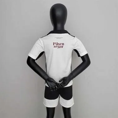 22-23 Colo-Colo home kids kit