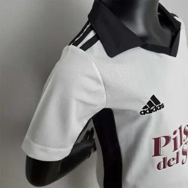 22-23 Colo-Colo home kids kit