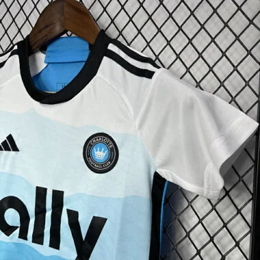24-25 Charlotte FC: divise da bambino per le partite in casa e abbigliamento per ragazzi