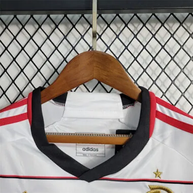 23-24 Flamengo away kids kit