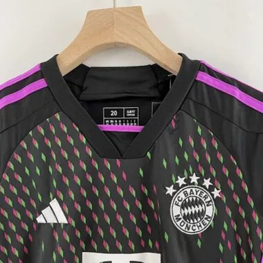 23-24 kids Bayern Munich away size 16-28 Cheap Football Kit