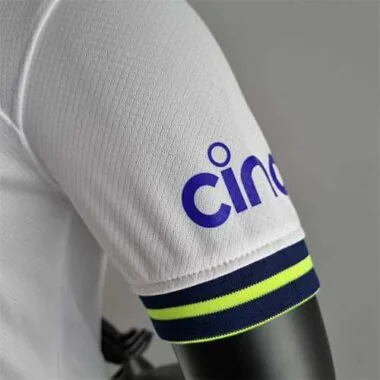 22-23 Tottenham Hotspur home kids kit