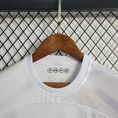 23-24 Tottenham Hotspur home kids kit
