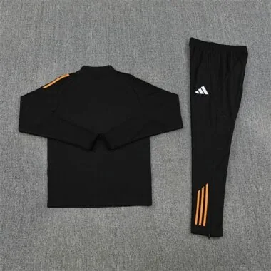 25-26 Real Madrid Training Kits Sweatshirt Tracksuits Cheap Football Jersey Wholesale Yupoo