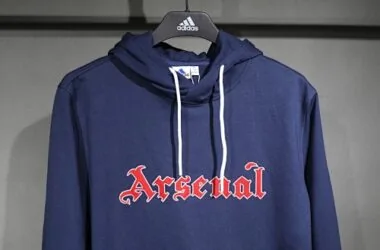 25-26 Arsenal Hoodie Sweatshirt Tracksuit Cheap Football Jersey Wholesale Yupoo