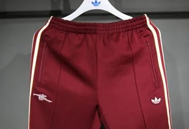 25-26 Arsenal Terrace Icons Red Football Tracksuits Long Jacket Suits Cheap Football Jersey Wholesal