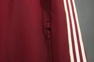 25-26 Arsenal Terrace Icons Red Football Tracksuits Long Jacket Suits Cheap Football Jersey Wholesal