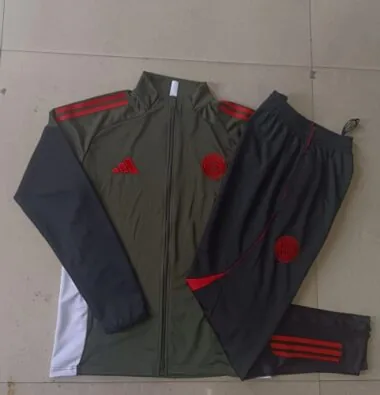 25-26 Kids Bayern Training Kits Jacket Tracksuits Cheap Football Jersey Wholesale Yupoo