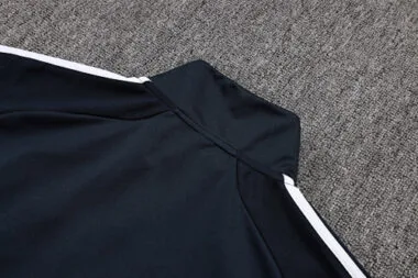 25-26 Real Madrid Training Kits Jacket Tracksuits Cheap Football Jersey Wholesale Yupoo