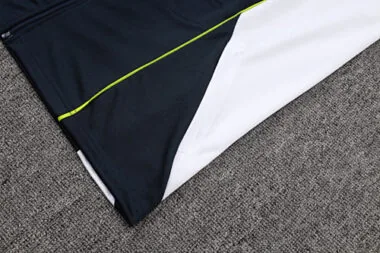 25-26 Real Madrid Training Kits Jacket Tracksuits Cheap Football Jersey Wholesale Yupoo