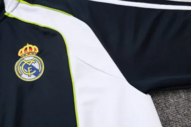25-26 Real Madrid Training Kits Jacket Tracksuits Cheap Football Jersey Wholesale Yupoo