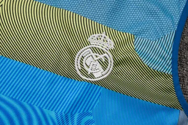 25-26 Real Madrid Sleeveless Training Kits Tracksuits Cheap Football Jersey Wholesale Yupoo