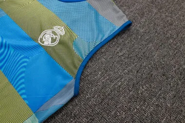 25-26 Real Madrid Sleeveless Training Kits Tracksuits Cheap Football Jersey Wholesale Yupoo