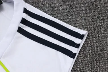 25-26 Real Madrid Sleeveless Training Kits Tracksuits Cheap Football Jersey Wholesale Yupoo
