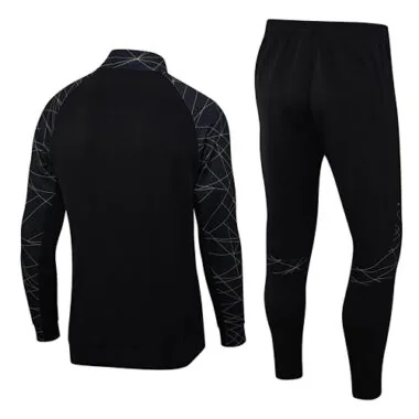 2023/24 PS G Jrdan black with lines on arm jacket tracksuit size