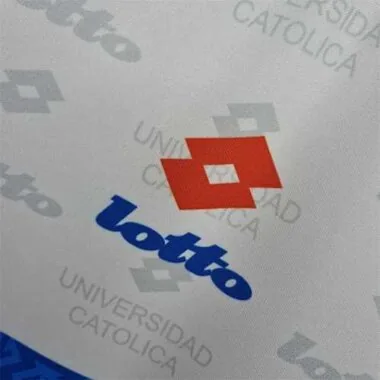 96 La Católica home