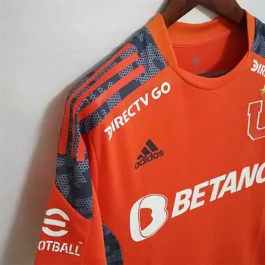 2022/23 University of Chile orange training suit