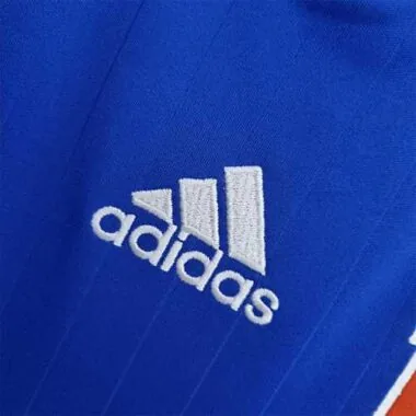 2022/23 University of Chile home