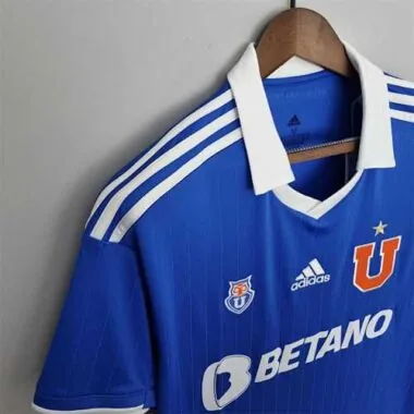 2022/23 University of Chile home