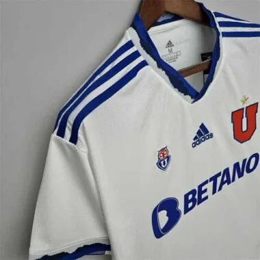 2022/23 University of Chile away