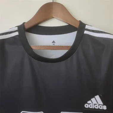 22-23 Colo-Colo black T