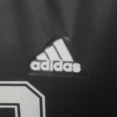22-23 Colo-Colo black T