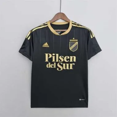 22-23 Colo-Colo black commemorative edition