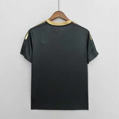 22-23 Colo-Colo black commemorative edition