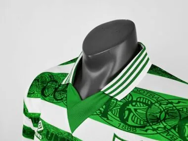 95-97 Celtic em casa