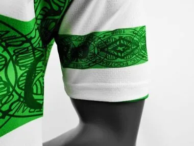 95-97 Celtic em casa
