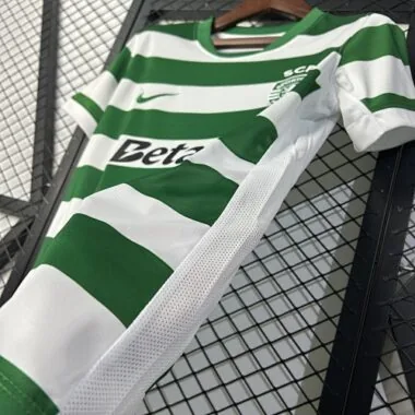 25-26 Sporting Lisbon Women#039;s Home Kit Cheap Football Jersey Wholesale Yupoo