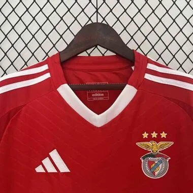 24-25 Benfica thuistenue voetbaltenue