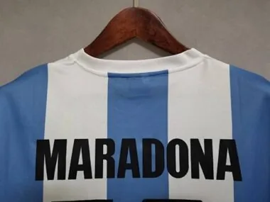1985 Argentina home